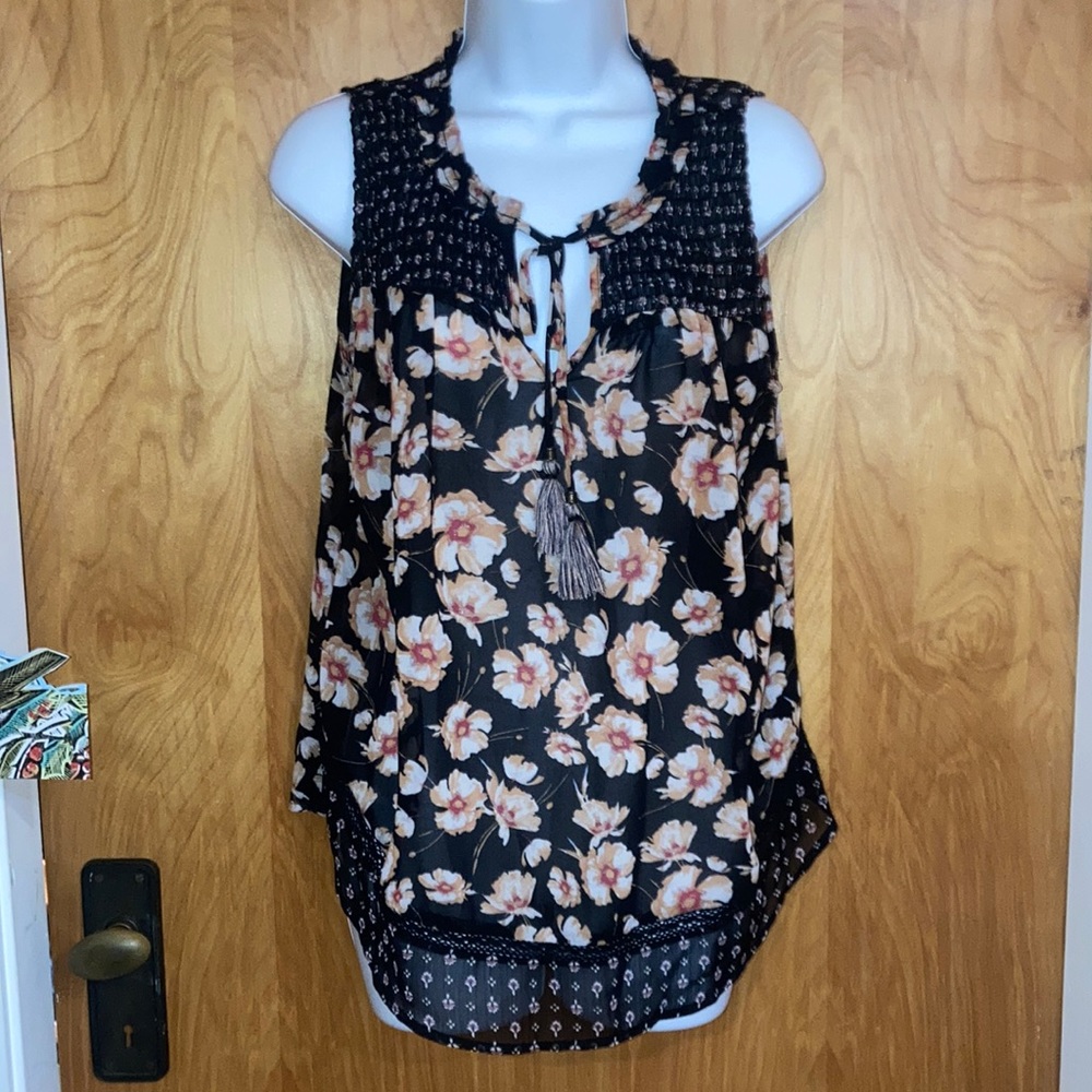 Knox Rose Peach & Black Floral Top Size Medium
